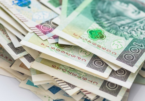 300 tys. zł za odbieranie telefonu. Zapadł wyrok w głośnej sprawie