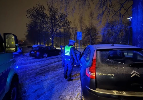 Pijany kierowca uciekał ulicami Chojnic. Pościg zakończył się zatrzymaniem