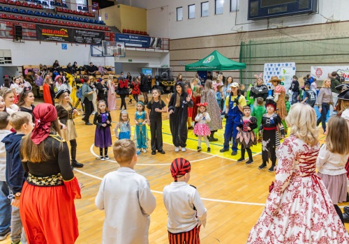XXIV Bal ,,Radość Wasza Radość Nasza”. Kiedy śmieje się dziecko, śmieje się cały świat