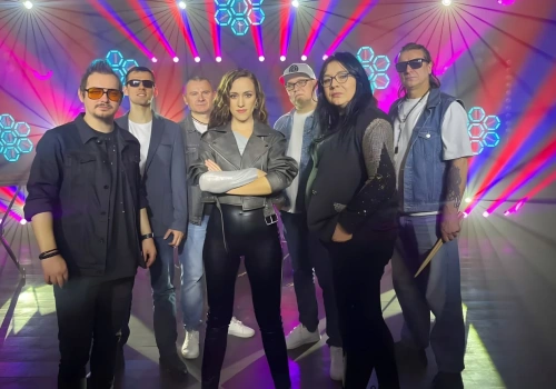 Zespół O Mega Music i Sylwia Strug z „Disco Star” łączą siły