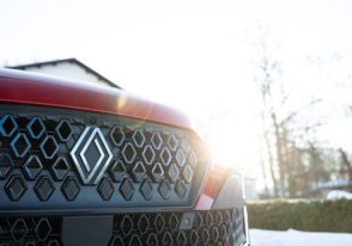 Renault i Dacia podsumowują 2025 r. w Polsce. Bestsellery z dużym wzrostem sprzedaży