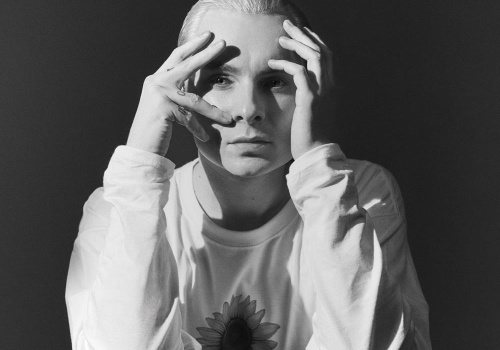 Ralph wraca do korzeni. Ralph Kaminski i jego ostatni singiel „Ania”