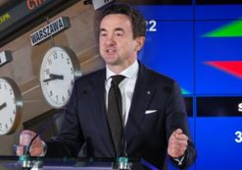 Skąd wziąć 700 mld zł? Prezes GPW pokazuje, gdzie leżą pieniądze Polaków
