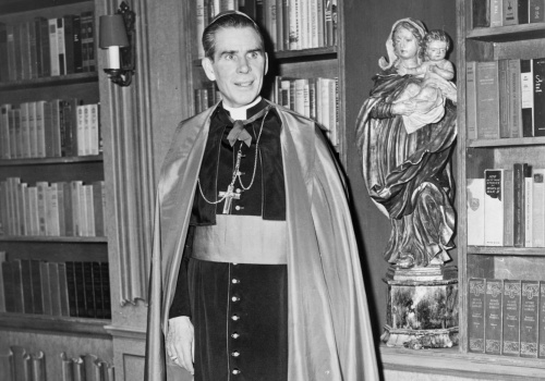 Zwrot ws. procesu beatyfikacyjnego ks. abp. Fultona J. Sheena!