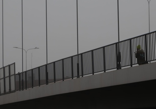 Gęsta mgła i marznące opady w całym województwie pomorskim