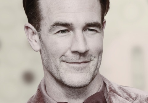James Van Der Beek nie żyje. Aktor zmarł w wieku 48 lat