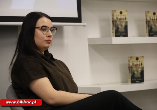 Czy pięć ofiar w kryminale to za mało? Spotkanie z Mają Adamik w raciborskiej bibliotece