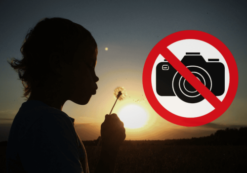 Rodzice zarabiają na wizerunku dzieci. Czas na radykalne kroki