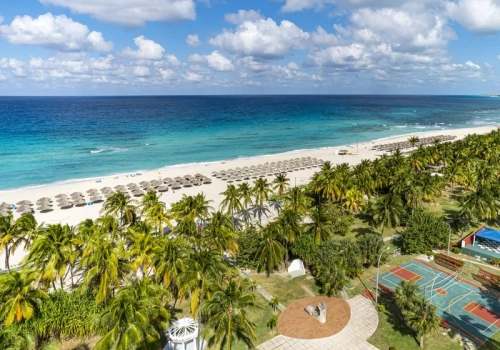 Kryzys na wakacyjnej wyspie. Rosja wysyła puste samoloty po turystów