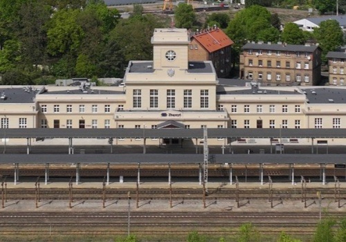 Dworzec kolejowy w Zbąszyniu z certyfikatem dostępności dla osób z ograniczoną mobilnością