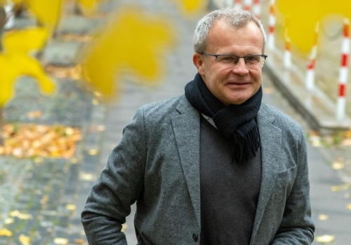 Kotecki: w marcu i kwietniu możliwe cięcia stóp o 25 pb.