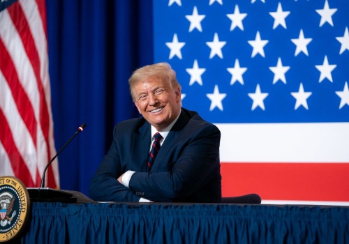 Trump zmusza Pentagon do kupowania energii z węgla