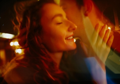 3 znaki zakochają się bez pamięci, a 4 muszą wreszcie odpuścić. Horoskop miłosny na marzec 2026