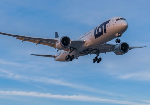 Internet na pokładach PLL LOT? Pasażerowie od dawna na to czekają