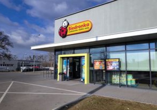 Ruszyły ważne rozmowy w Biedronce. Stawką podwyżki o 1000 zł