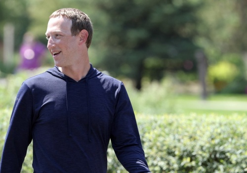 Zuckerberg przenosi się do 