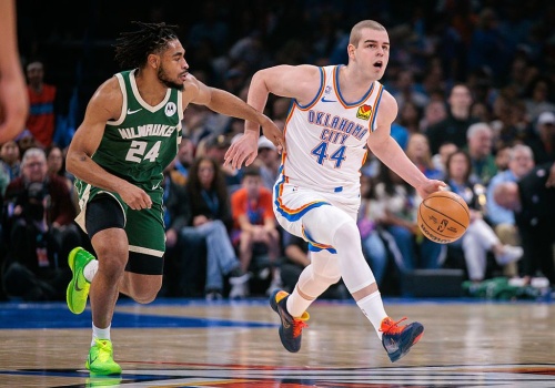 Walczył z rakiem jąder. Teraz zadebiutował w NBA