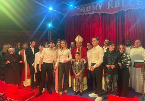 Papieski jałmużnik z wyjątkową posługą wśród cyrkowców