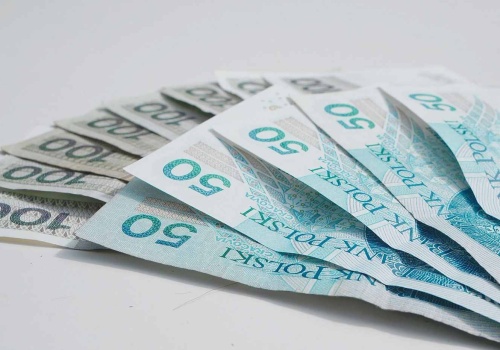 Inflacja w Polsce znowu rośnie? Znamy dane GUS. Co z obniżkami stóp?