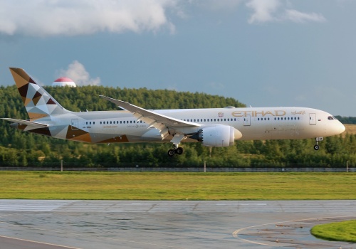 Etihad z większym samolotem na loty z Polski! Będzie też więcej lotów z naszego kraju