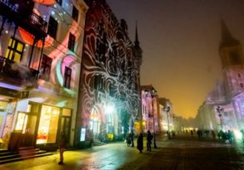 Walentynki po toruńsku - Love in in the square