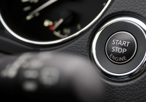 Koniec systemu start-stop w nowych samochodach. Prezydent nie lubi wciskać guzika