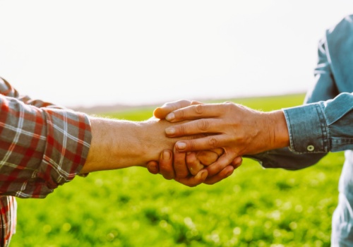 Relikt PRL czy rynkowa konieczność? Dr Korzeniowski o przyszłości organizowania się rolników