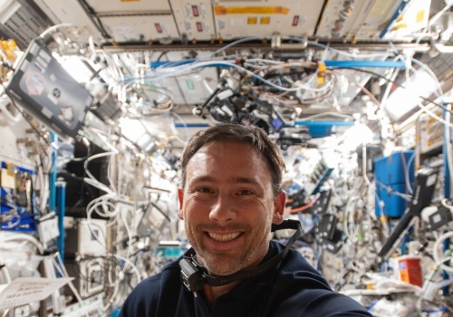 Testował go polski astronauta na ISS. Czy działa w kosmosie?