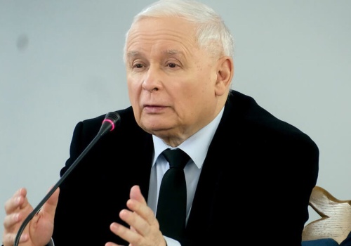 Kto prowadzi na X konto Kaczyńskiego? Internauci bezlitośni: 