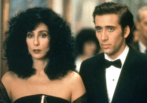 „Wpływ księżyca”: komedia romantyczna, którą warto sobie przypomnieć