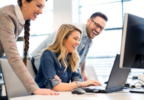 75 proc. centrów usług biznesowych będzie rekrutować specjalistów IT