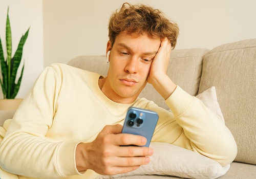 Szef Instagrama przemówił. 16 godzin przewijania jest ok