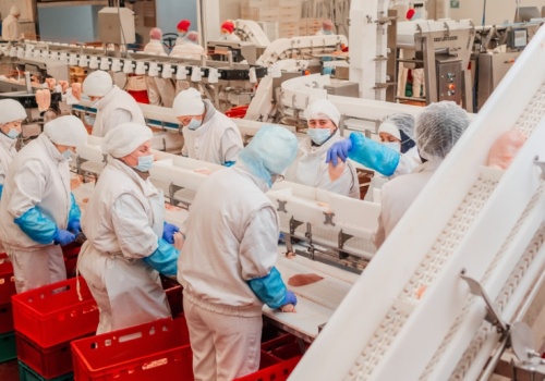 Awaria instalacji ściekowej w zakładzie drobiarskiego giganta