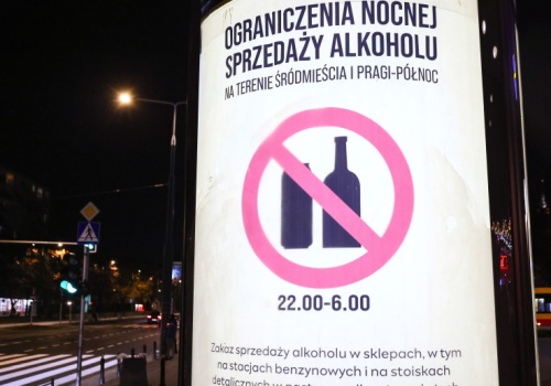 Koniec z turystyką alkoholową. Nocna prohibicja obejmie całą Warszawę, padła data