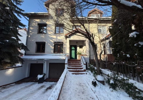 Nawet 5 000 zł kary za brak jednego dokumentu. Obowiązek dotyczy każdego właściciela nieruchomości