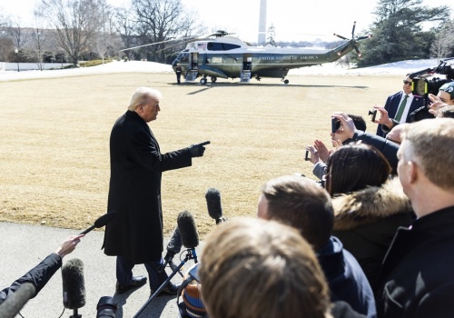 Trump uznał władzę tymczasowej prezydent Wenezueli