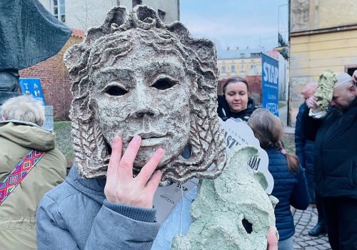 Prawdziwe Maszkarony przeszły ulicami Tarnowa. Mieszkańcy z nową tradycją świętowali karnawał