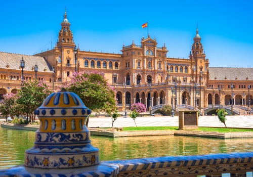 Poczuj andaluzyjski luz💃 ☀️Loty i ⭐⭐⭐⭐hotel w centrum Sewilli za 739 PLN 🍊 🤩