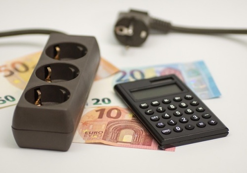 Mróz podbił ceny energii. Polska z najdroższym SPOT od trzech lat