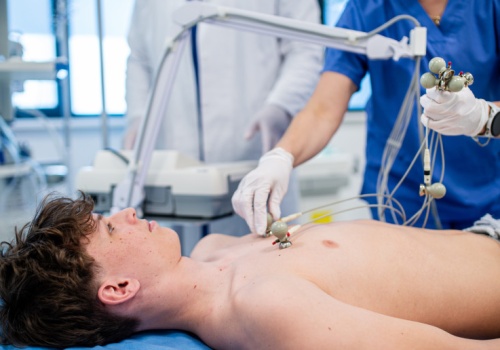 Chorzy z wrodzonymi wadami serca dorośleją. 