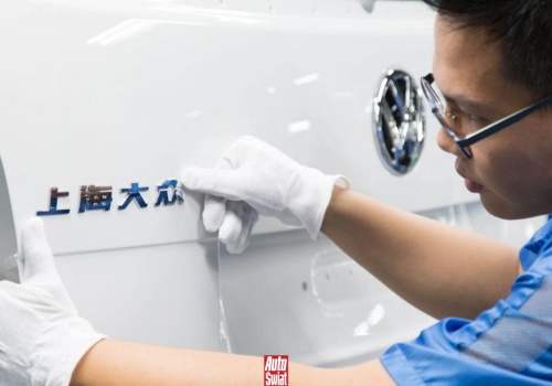 Samochody zachodnich marek nadal trafiają do Rosji. Potrzeba do tego Chin i dobrego zapisu w dokumentach