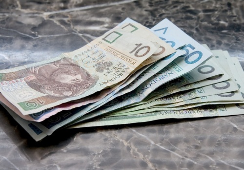 Bezpieczeństwo zamiast kwiatów. Stabilność finansowa to nowa romantyczność