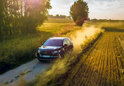 Ile kosztuje używany luksusowy DS 7 Crossback od pierwszego właściciela?