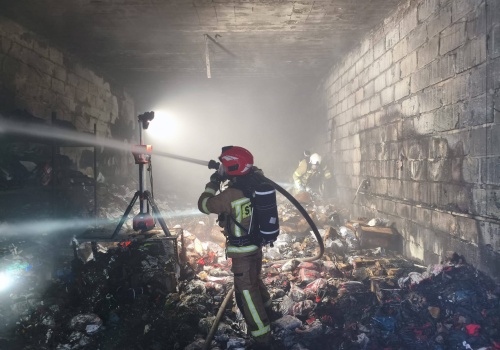 Pożar budynku magazynowego w Słupnie