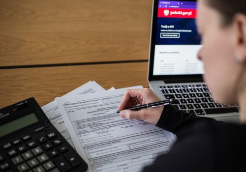 Ruszają rozliczenia PIT 2026. Możliwe przeciążenia w systemie