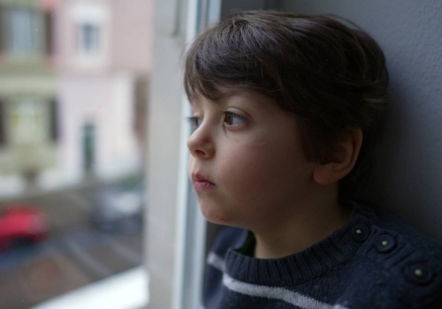 Krzyk rodzica zamiast wsparcia to nadal standard. Dzieci płacą za to brakiem pewności siebie