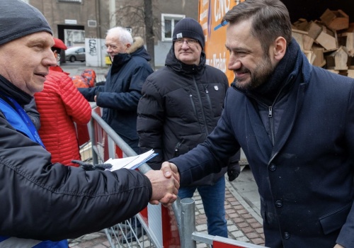 Prezydent: nie popieram referendum, ale dyskusja to szansa na korektę polityki miasta