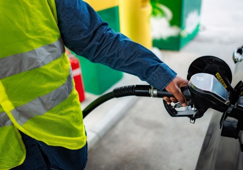 Diesel znowu w górę. Skutki odczujemy wszyscy. Jeden produkt drastycznie zdrożeje