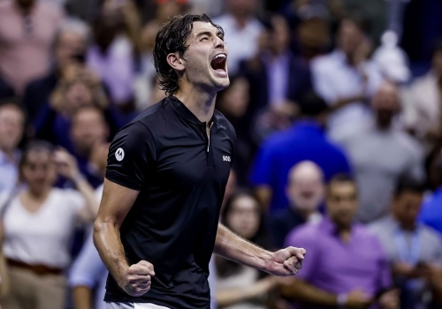 Obrońca tytułu zatrzymany. Będzie amerykański finał