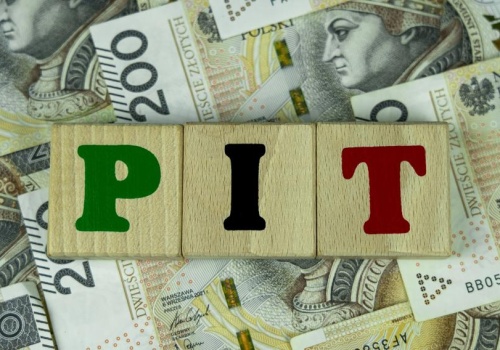 Automatyczny PIT w e-Urzędzie Skarbowym może być niekompletny. Sprawdź, zanim klikniesz 